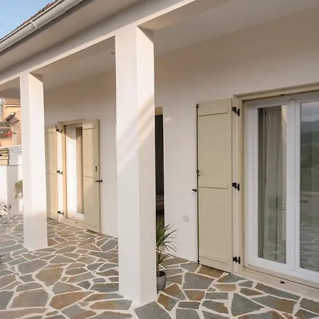 Casa Callisto Лиападес